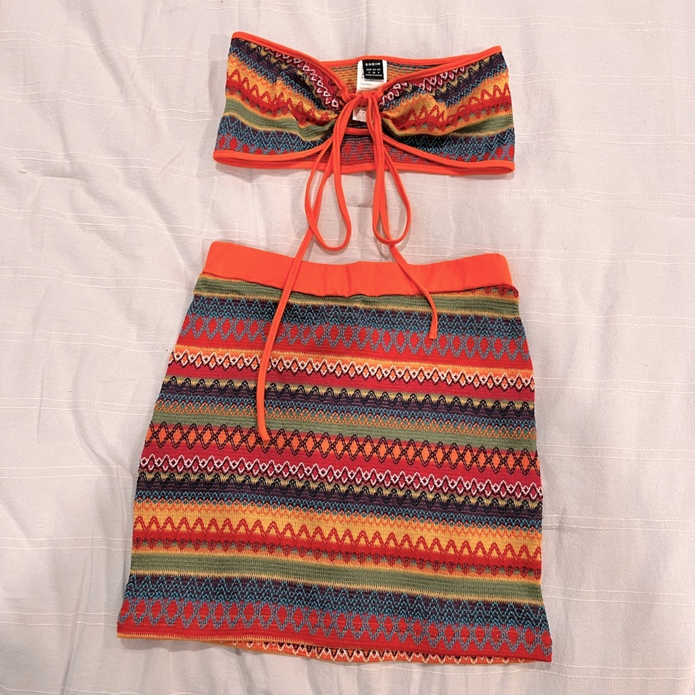 Bright Summer vacation outfit!
